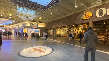 Bass Pro Shops
