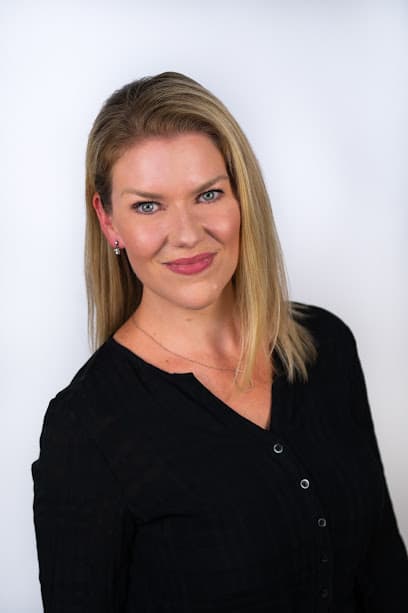 Karen Riley - Mortgage Broker South Delta - Dominion Lending Centres Next Generation Mortgage