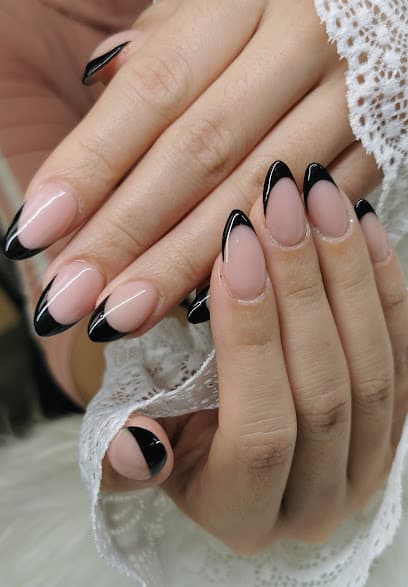 Tsawwassen Bay Nails