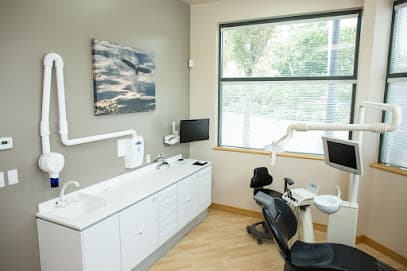 Roberts Dental & Facial Rejuvenation